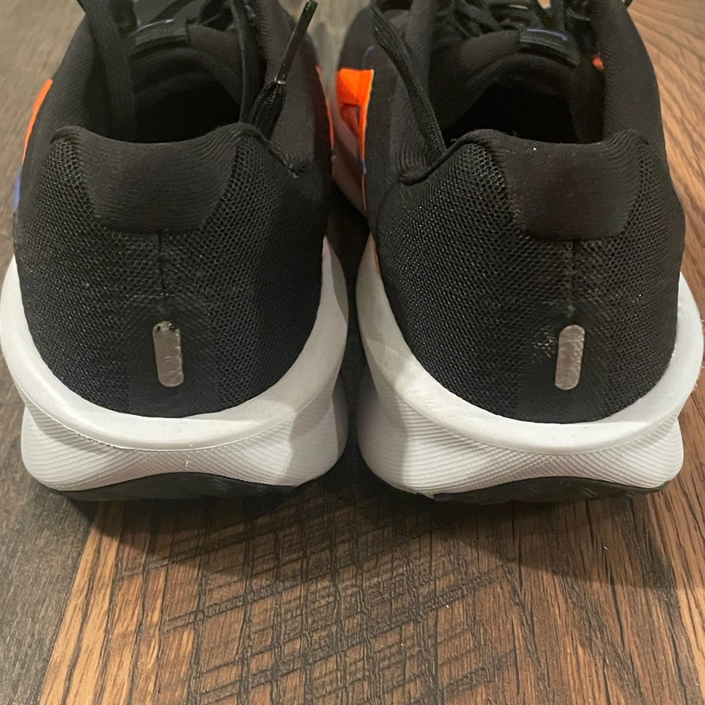 Nike Downshifter 13 *Excellent Cond* Black and Orange Sneakers. Sz 10.5 - Picture 7 of 7